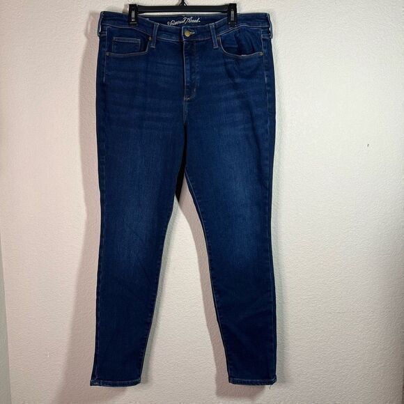 Universal Thread Womens Blue Denim Jeans High Rise Skinny Size 18/34R‎ - Picture 1 of 8